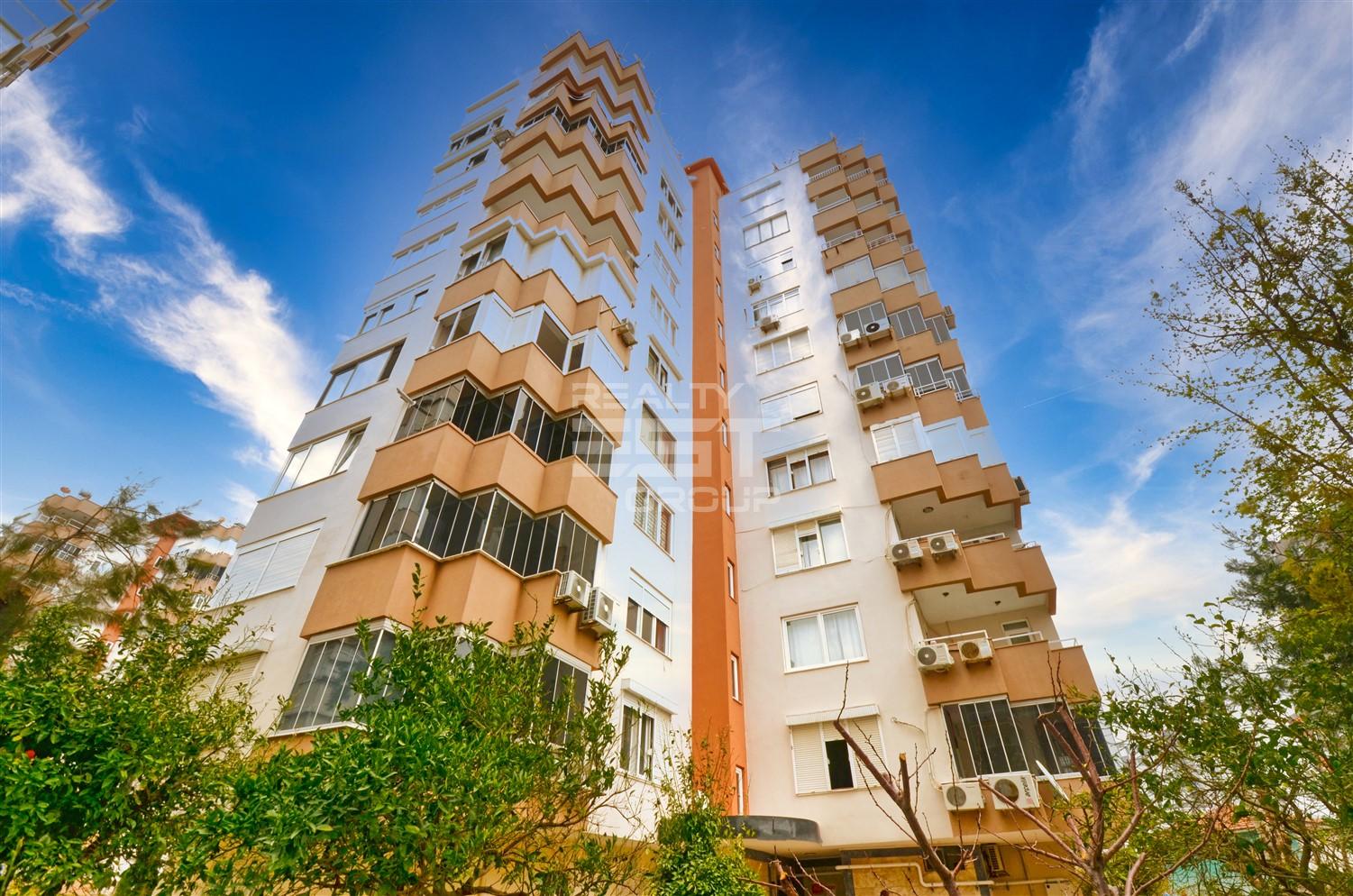 Квартира, Анталия, в районе Лара, 3+1, 165 м², от собственника