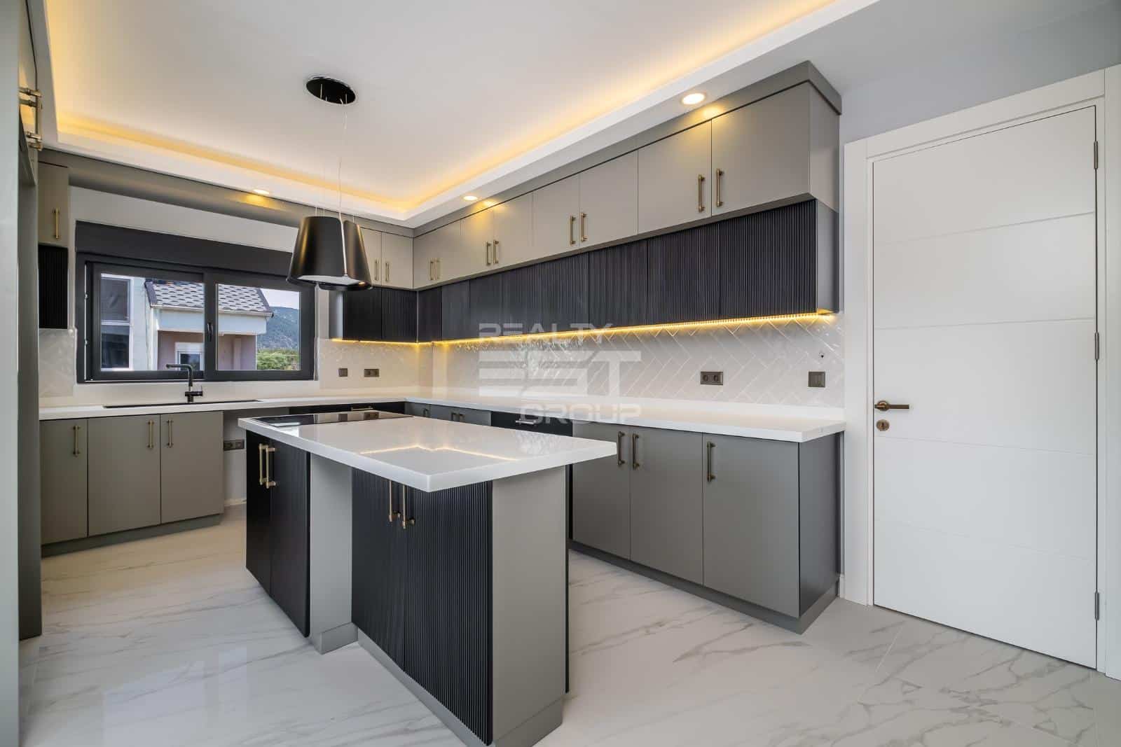 Вилла, Анталия, в районе Дошемеальты, 6+2, 566 м², от собственника - фото 14