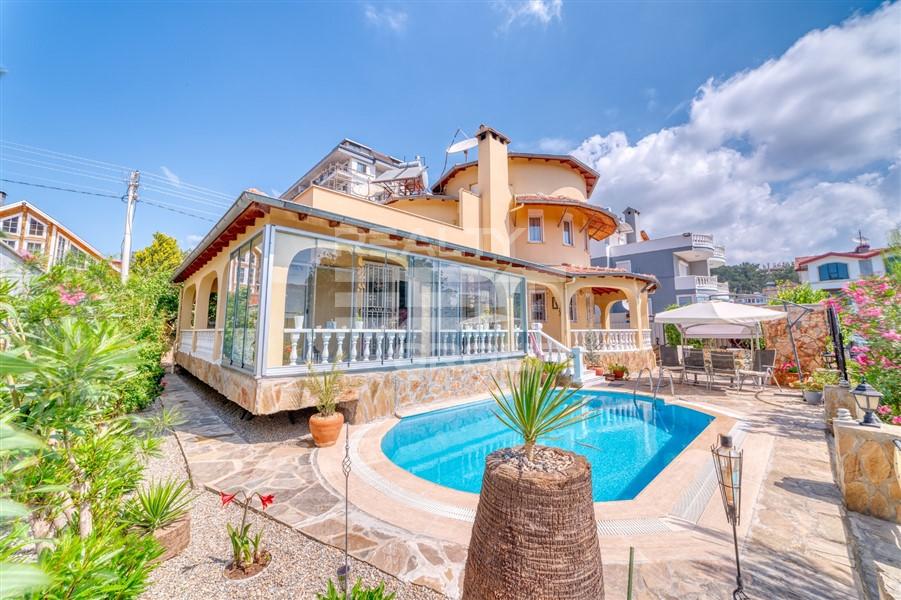 Вилла, Алания, в районе Авсаллар, 3+1, 220 м², от собственника