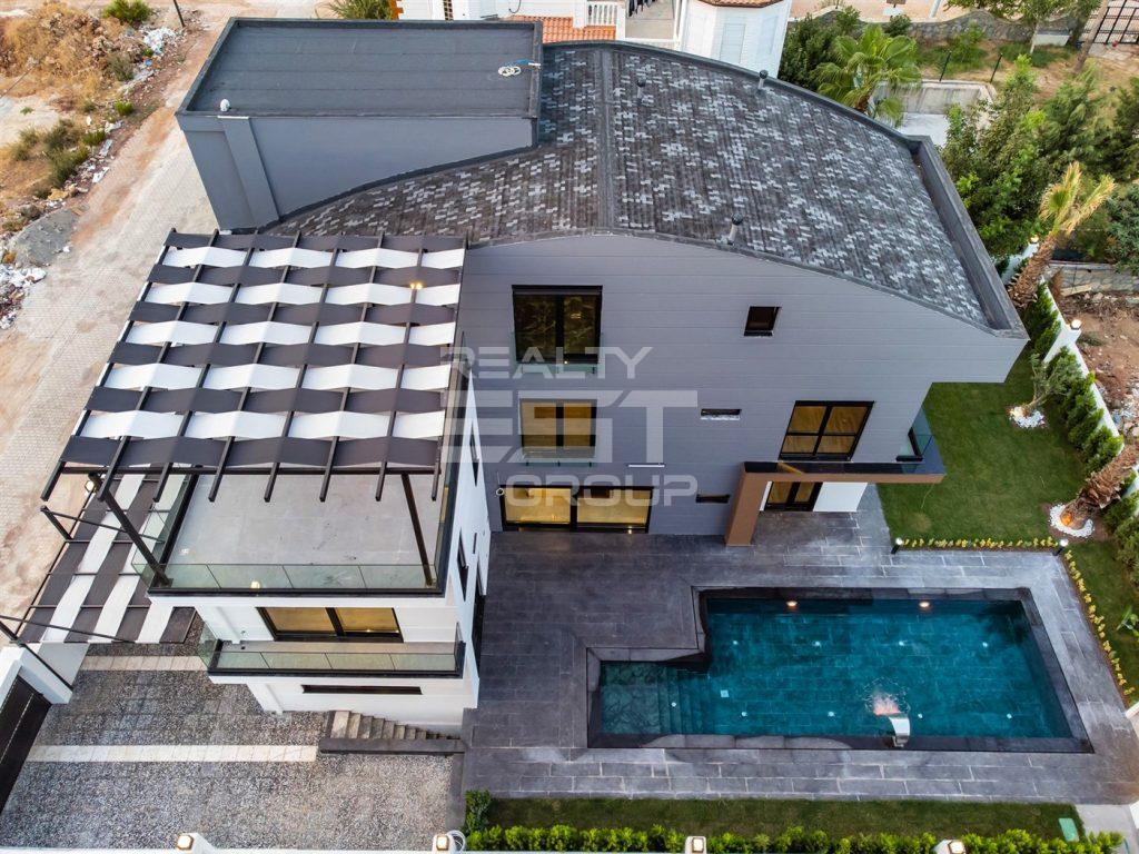 Вилла, Анталия, в районе Дошемеальты, 6+1, 575 м², от собственника