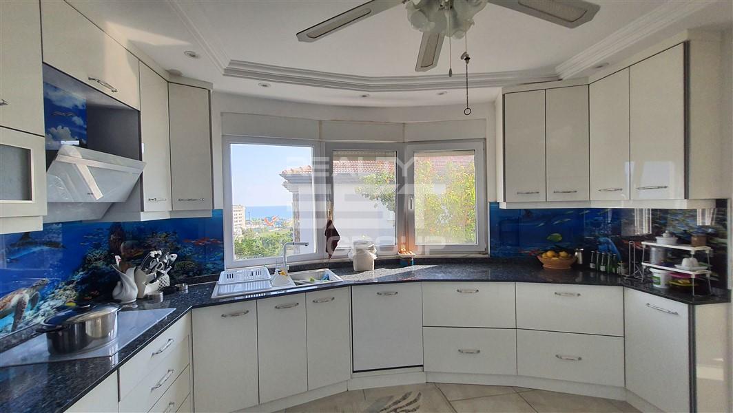 Вилла, Алания, в районе Конаклы, 3+1, 250 м², от собственника - фото 16