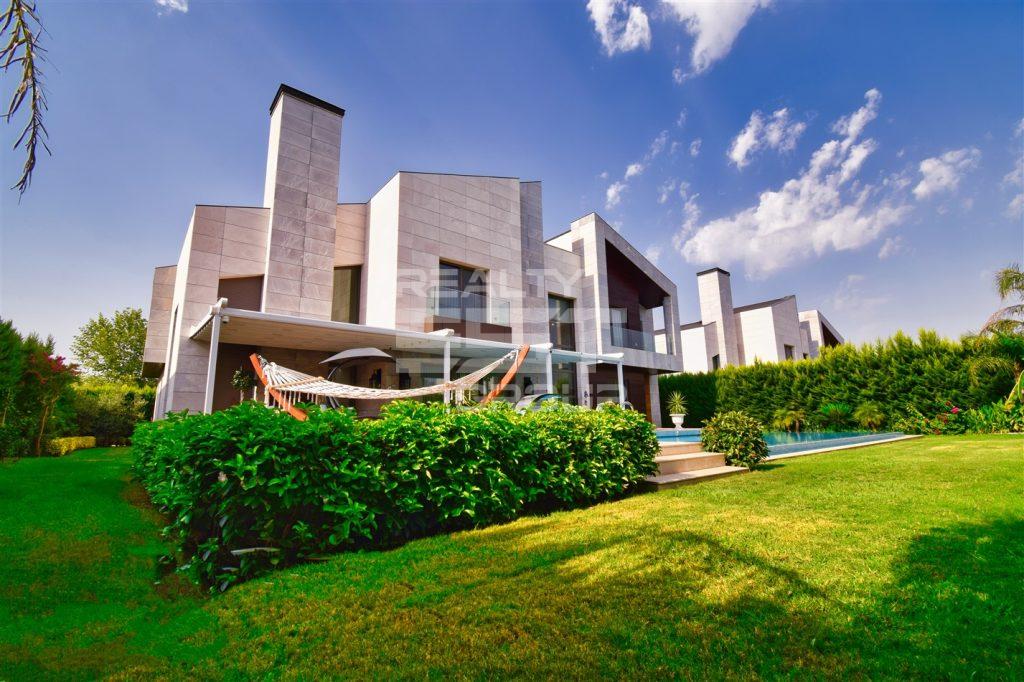 Вилла, Анталия, в районе Дошемеальты, 6+1, 580 м², от собственника