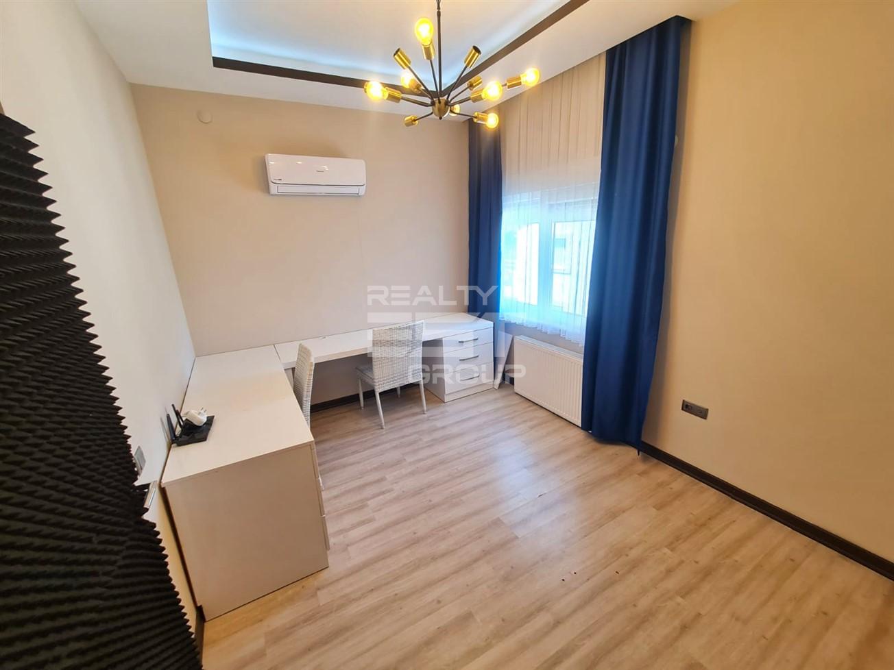 Квартира, Анталия, в районе Лара, 4+1, 185 м², от собственника - фото 16